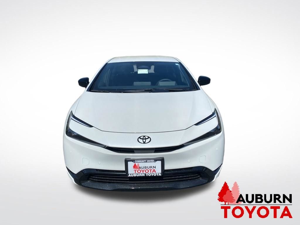New 2026 Toyota Prius Plug-In Hybrid FWD image 2