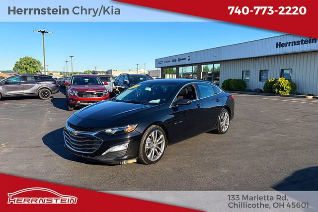 Used 2021 Chevrolet Malibu LT FWD image 3