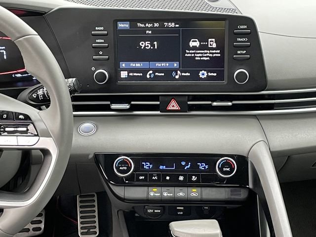 Used 2026 Hyundai Elantra Sport FWD image 15