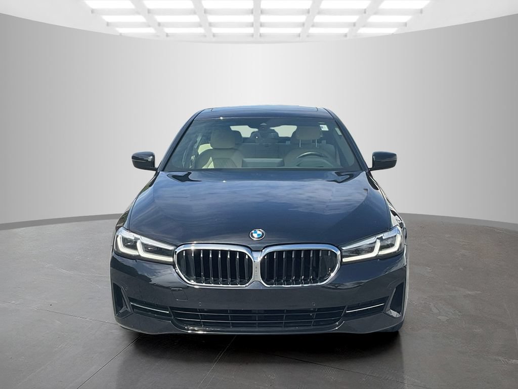 Used 2021 BMW 530i RWD image 2