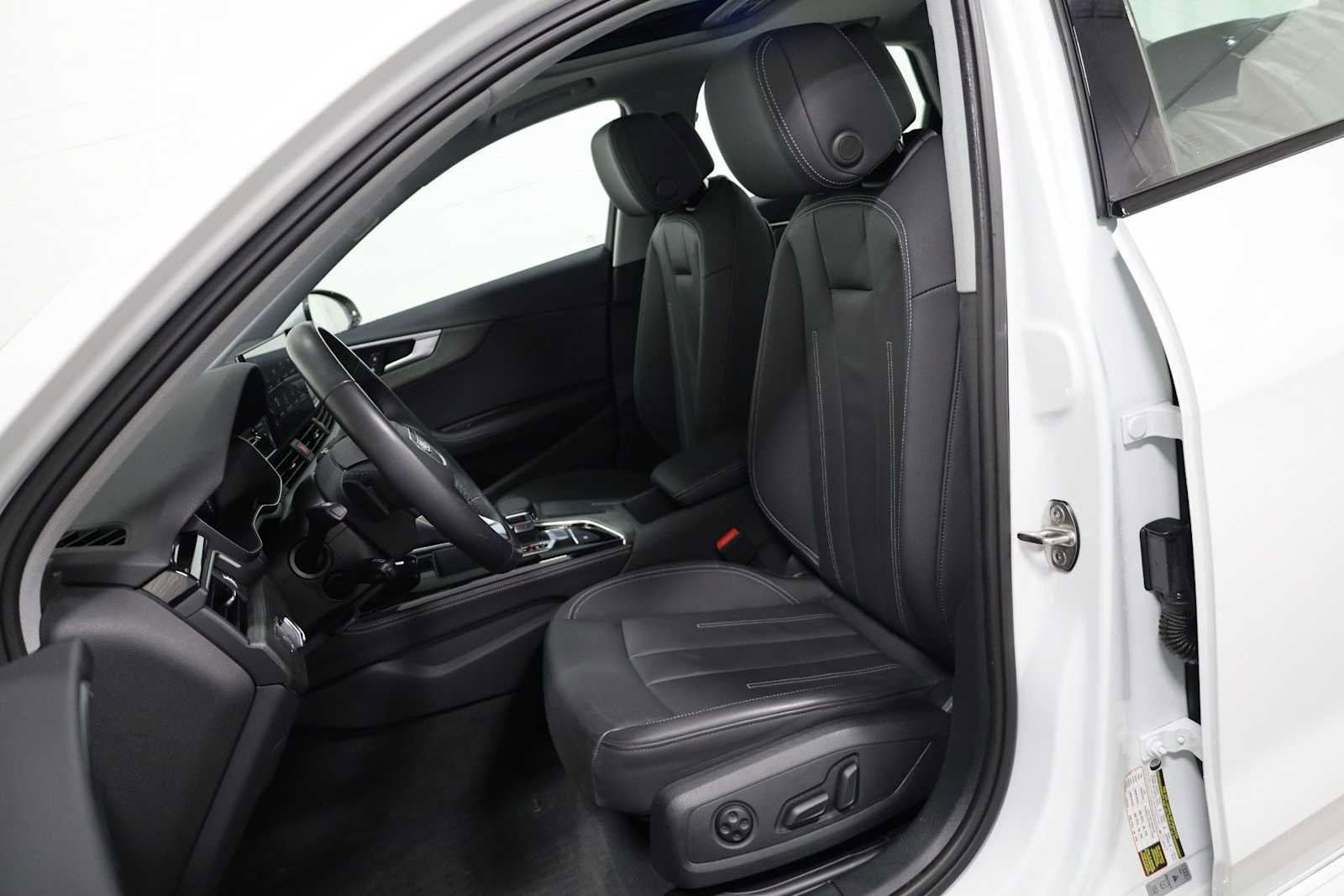 Used 2023 Audi A4 2.0T Premium Plus w/ Premium Plus Package image 5