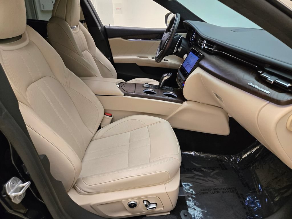 Certified 2023 Maserati Quattroporte Modena RWD image 26