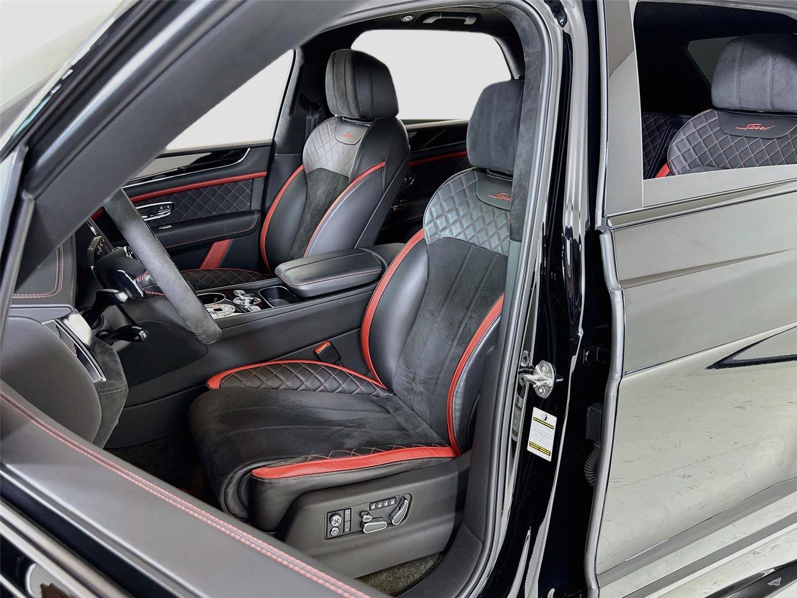 Used 2020 Bentley Bentayga Speed AWD/4WD image 14