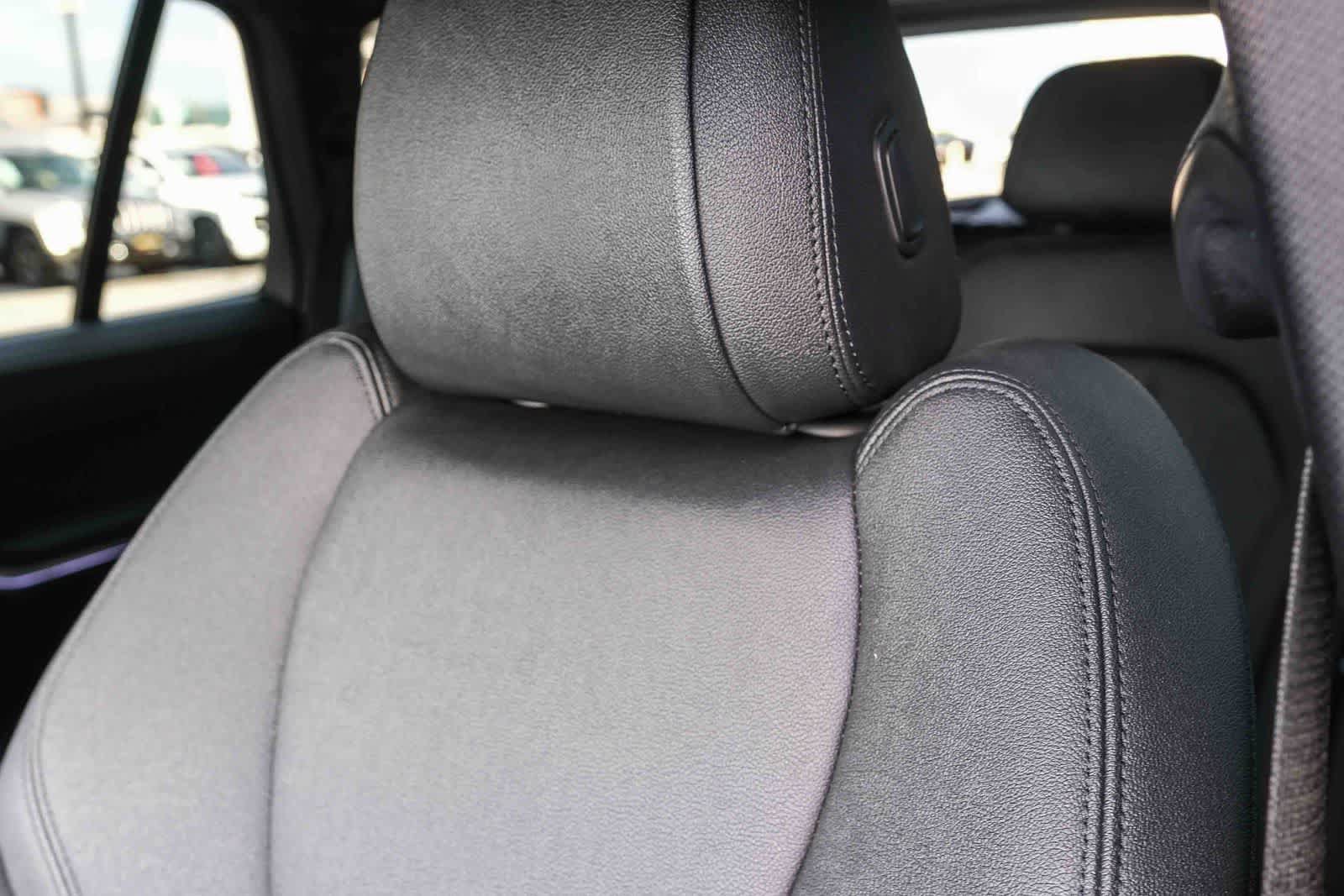 Used 2021 BMW X5 xDrive40i w/ Convenience Package AWD/4WD image 23