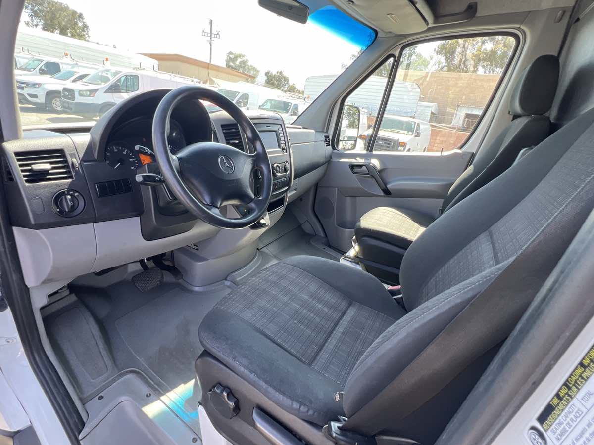 Used 2017 Mercedes-Benz Sprinter 2500 image 13