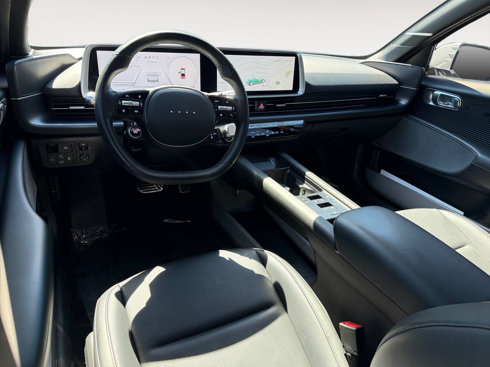 Used 2023 Hyundai Ioniq 6 Limited RWD image 15