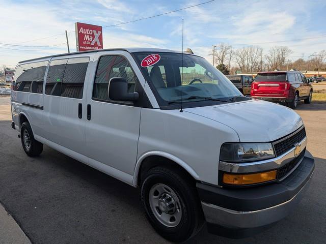 Used 2018 Chevrolet Express 3500 LT w/ LT Preferred Equipment Group image 2