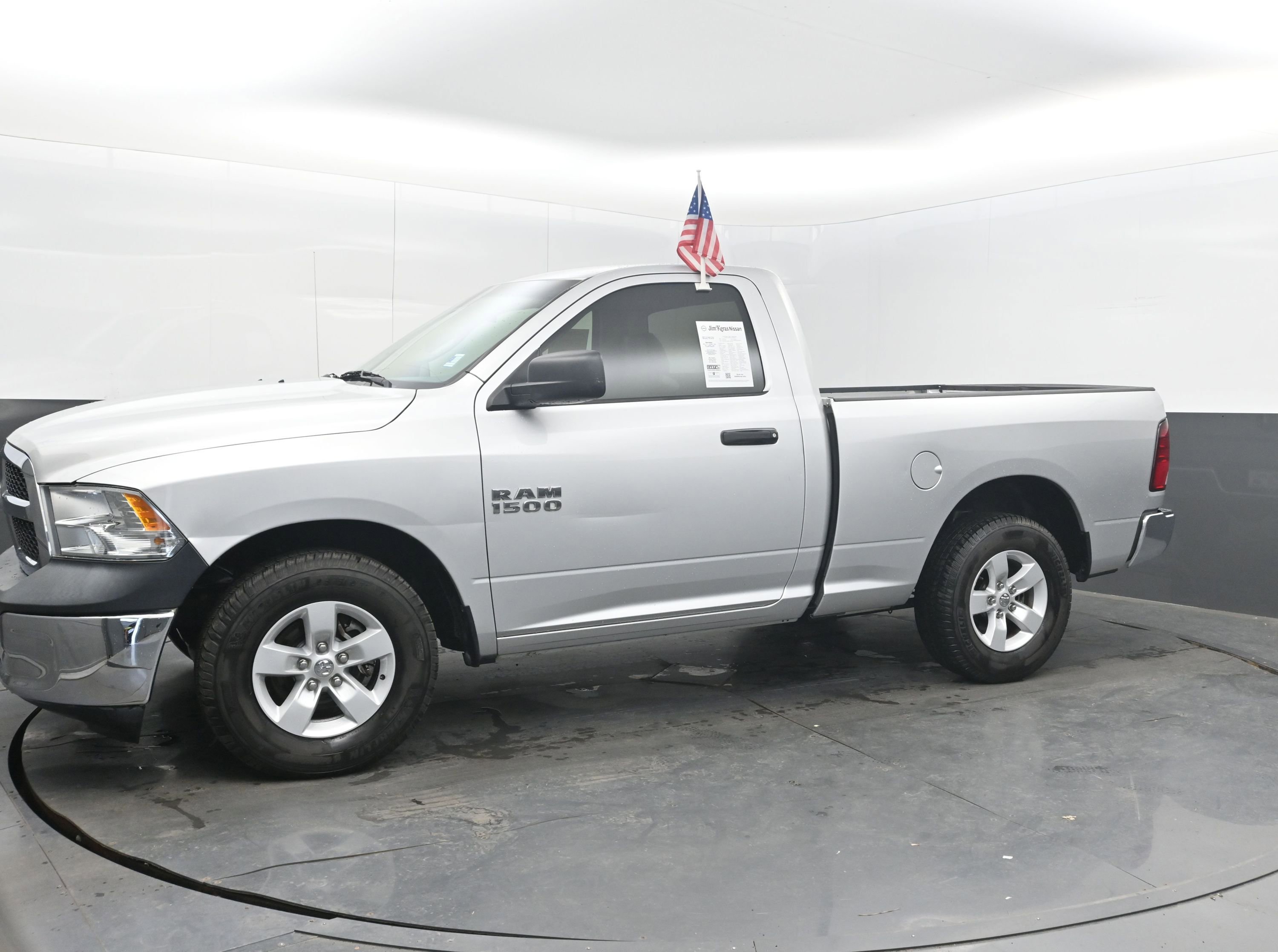 Used 2018 RAM 1500 Tradesman w/ Power & Remote Entry Group image 4