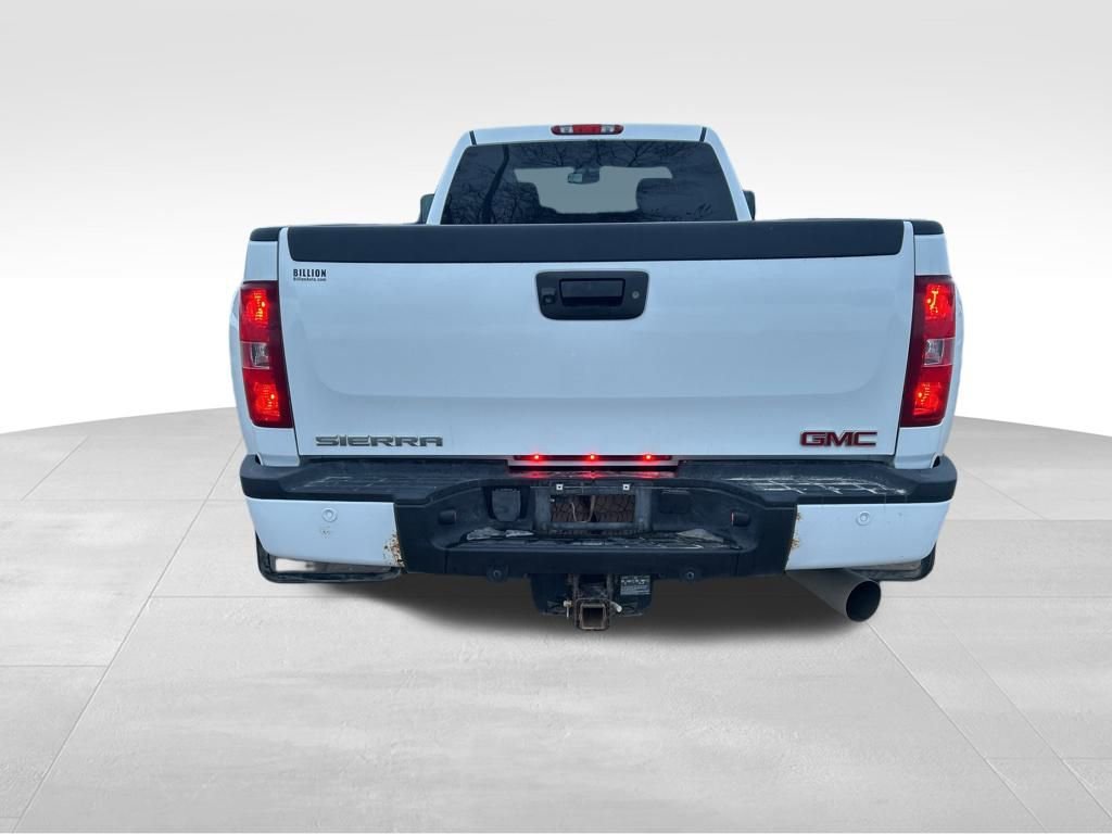Used 2013 GMC Sierra 3500 Denali image 6