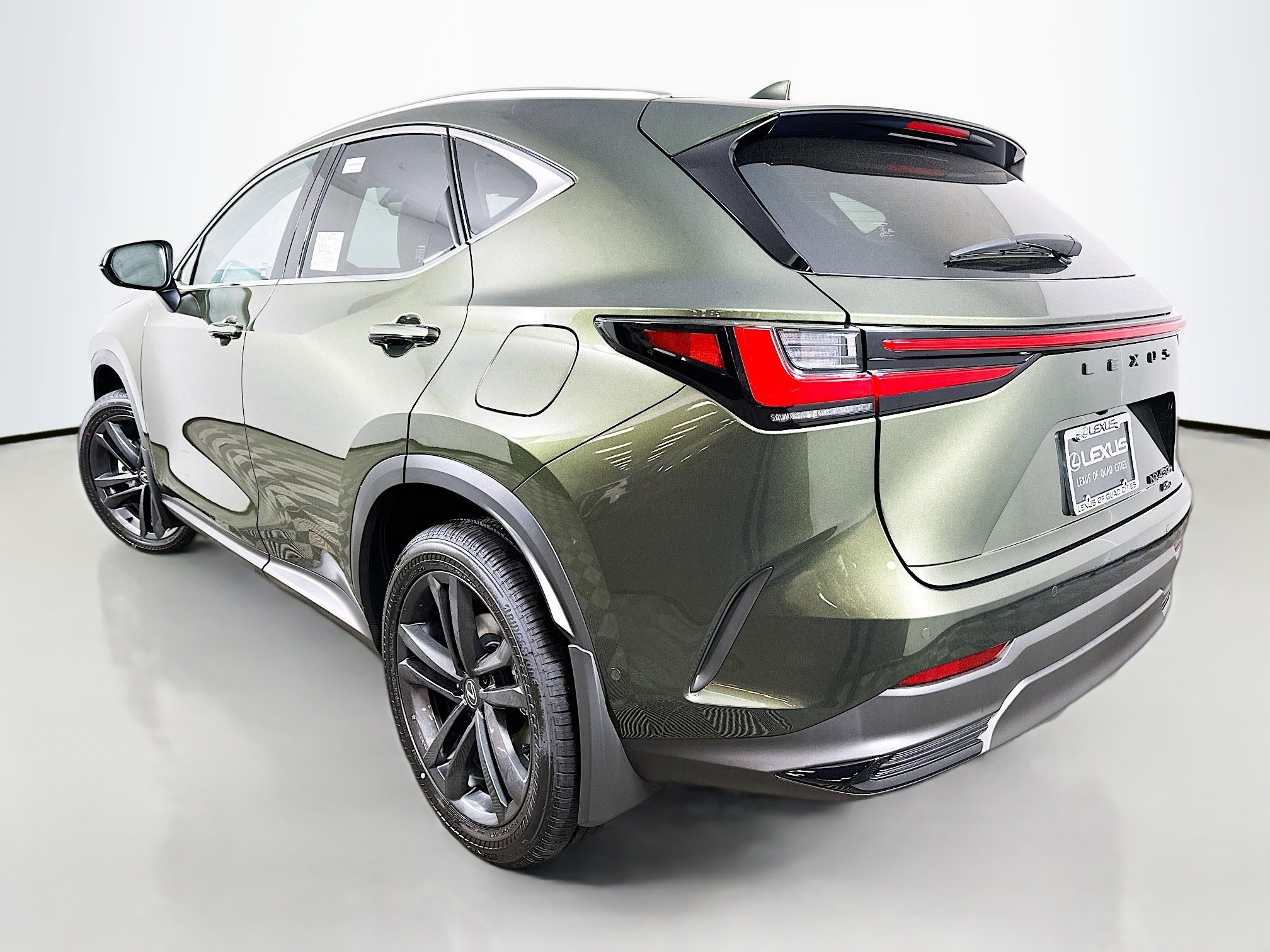New 2026 Lexus NX 450h+ AWD w/ Accessory Package (2T) image 5