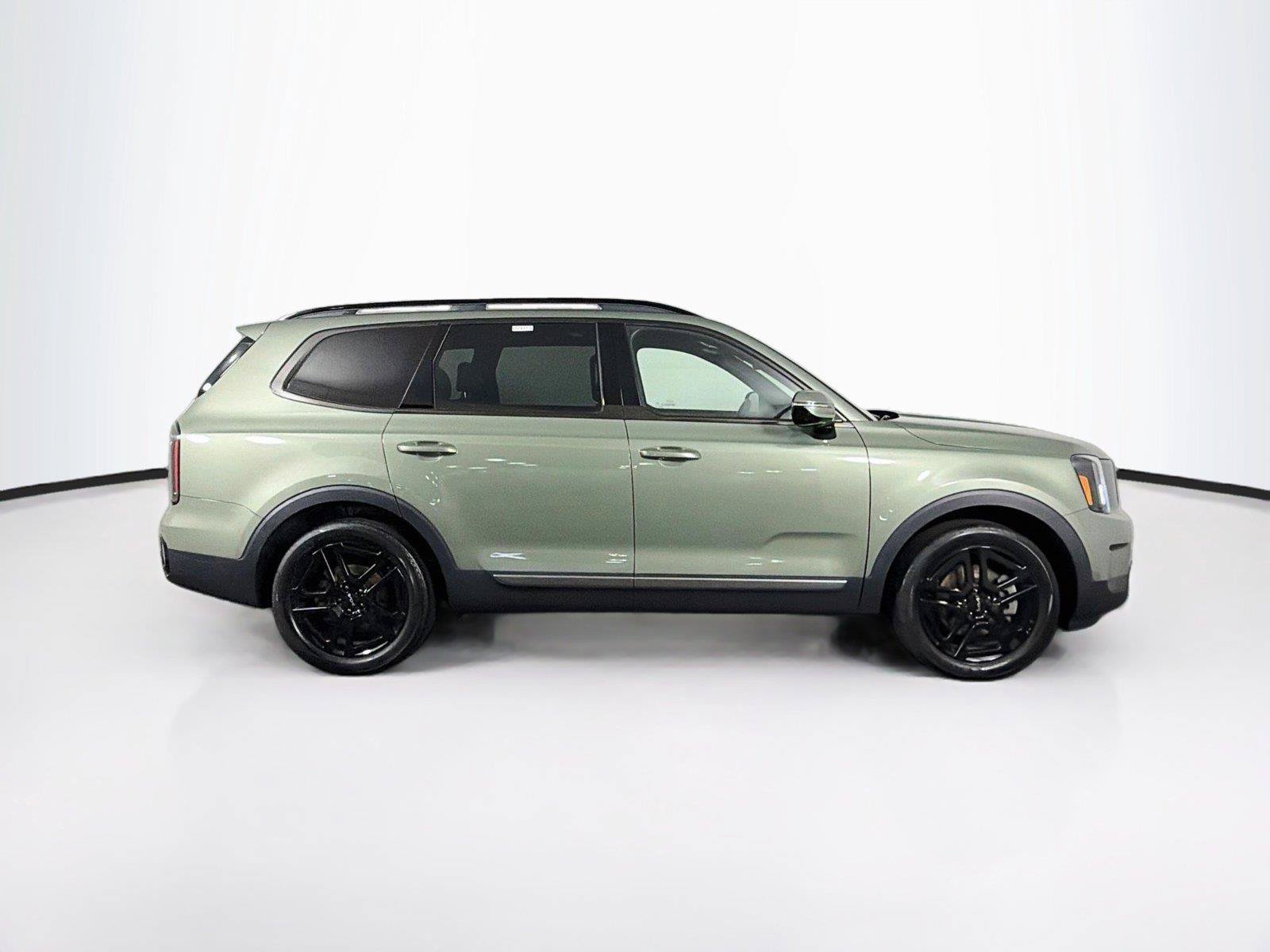Used 2023 Kia Telluride SX X-Line AWD/4WD image 12