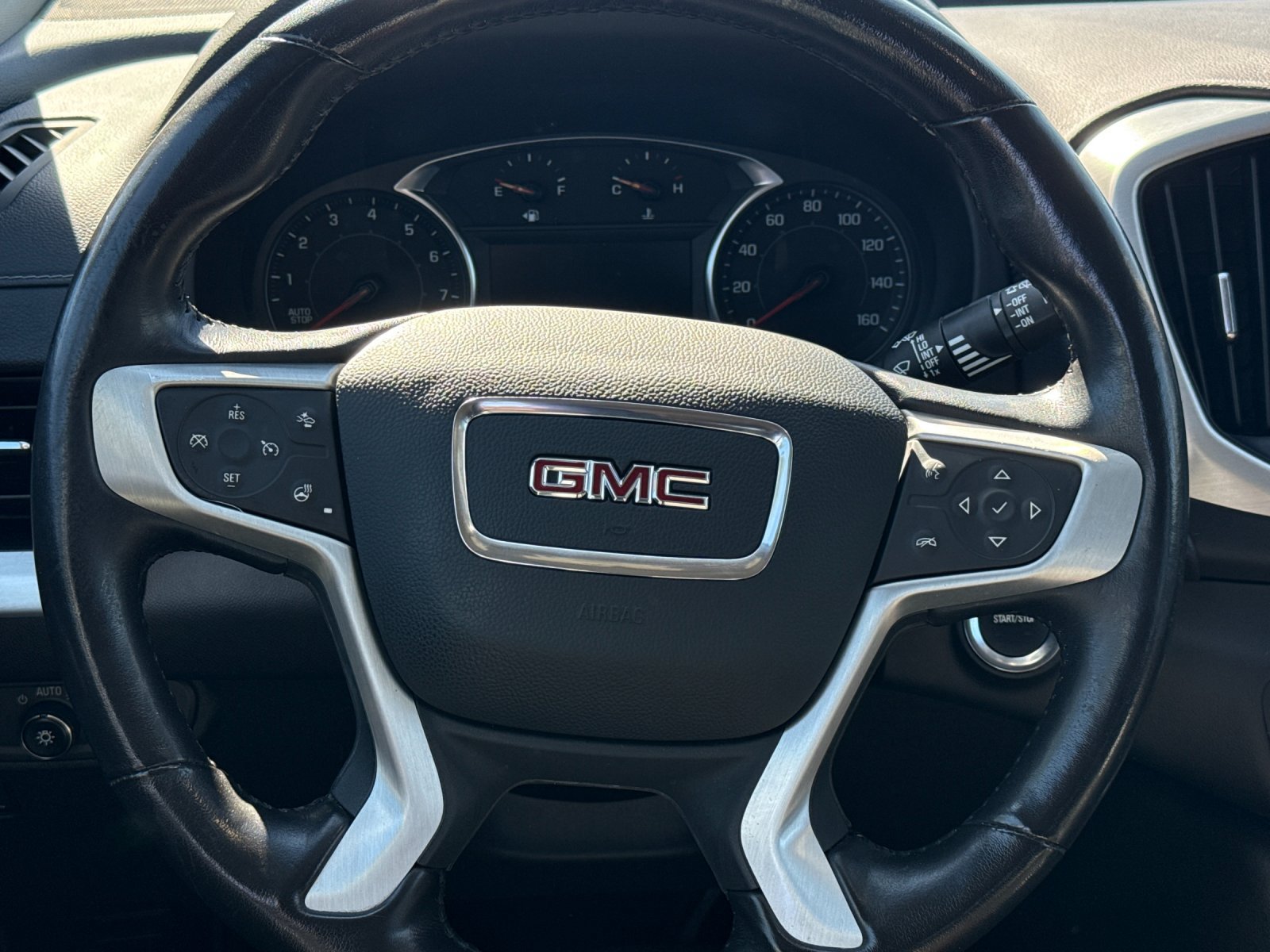 Used 2022 GMC Terrain SLT FWD image 22