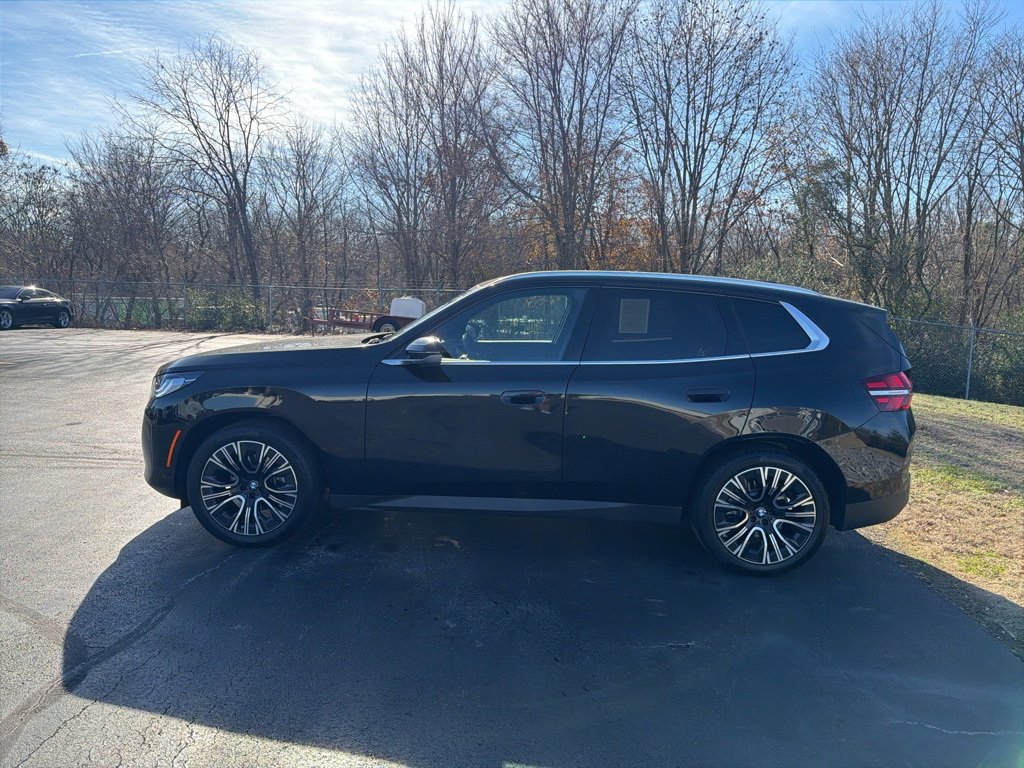 Used 2025 BMW X3 xDrive30i w/ Convenience Package image 2