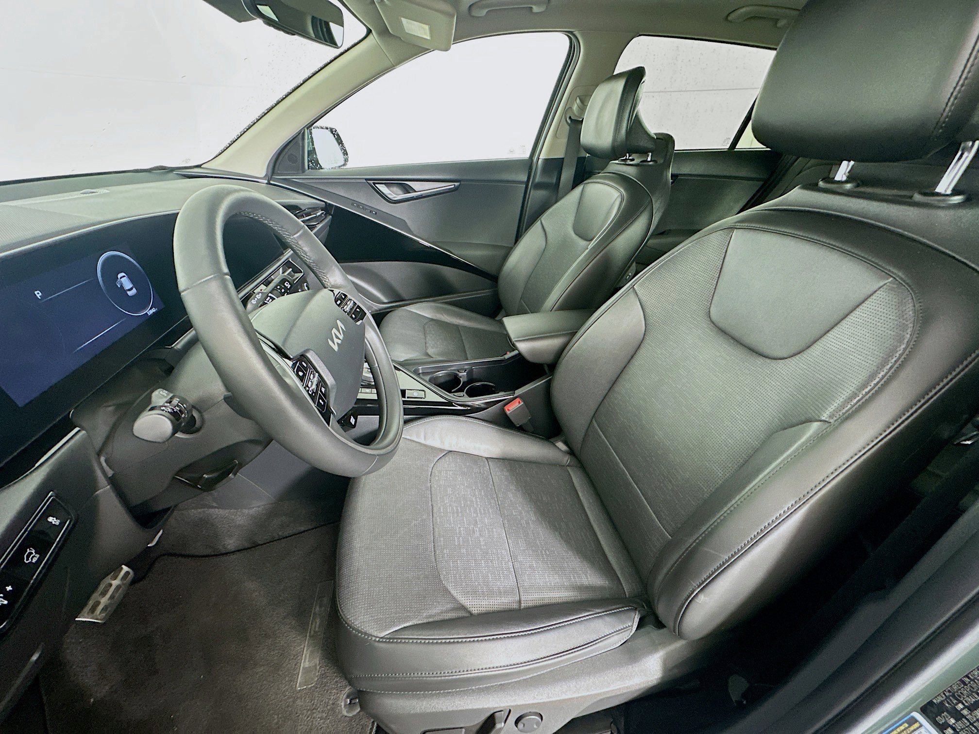 Used 2023 Kia Niro Wave w/ Wave Preserve Package FWD image 13