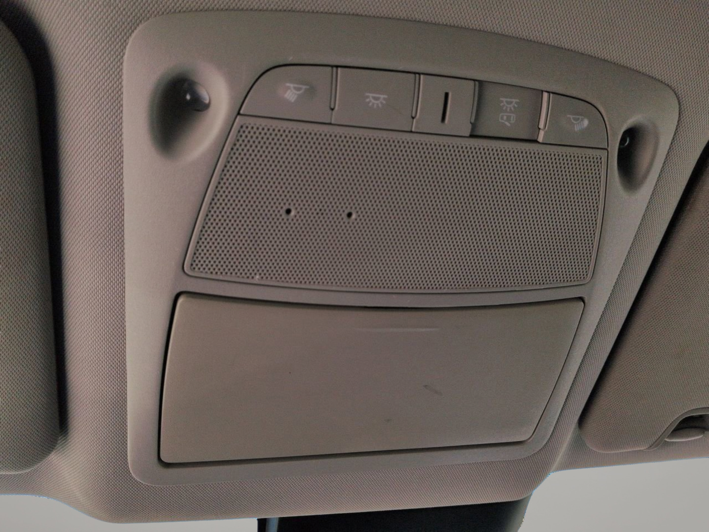 Used 2020 Nissan Rogue SV FWD image 25