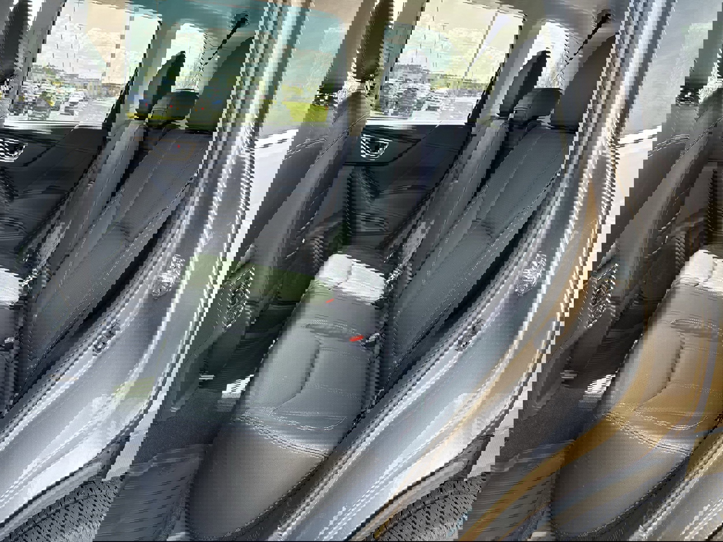 Certified 2022 Subaru Forester Touring w/ Popular Package #2 image 33