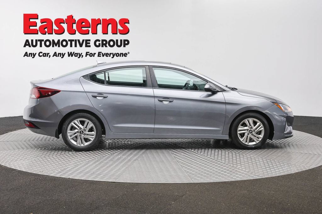 Used 2019 Hyundai Elantra Value Edition w/ Cargo Package FWD image 4