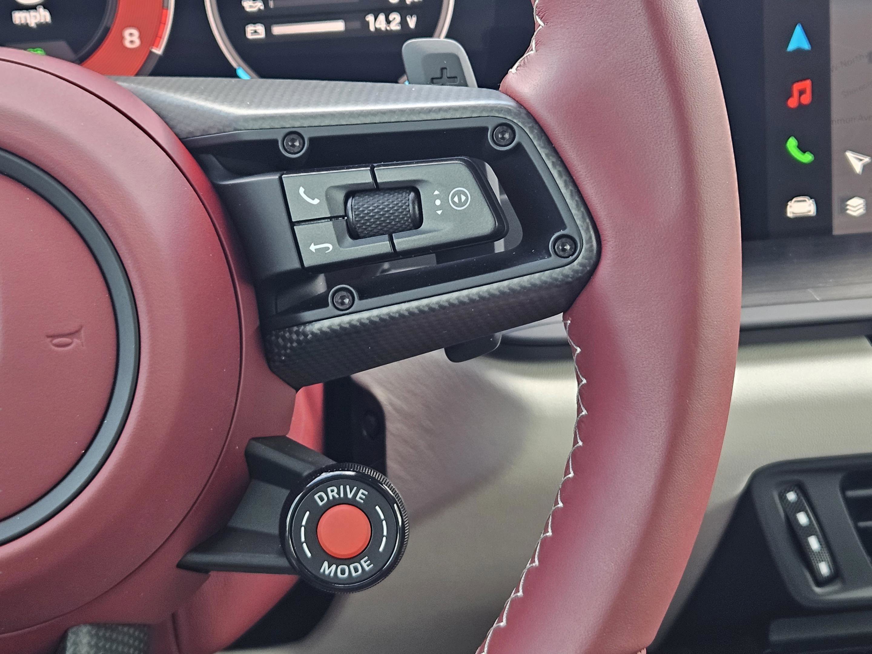 Certified 2025 Porsche 911 Carrera 4 GTS image 28