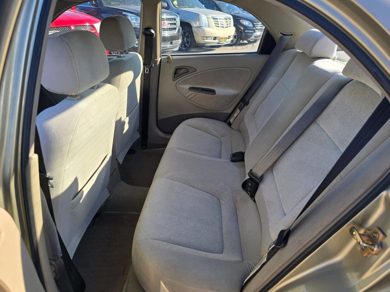 Used 2000 Daewoo Nubira SE image 14