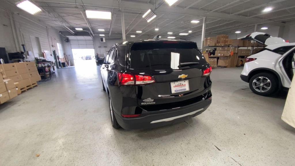 Certified 2024 Chevrolet Equinox LT FWD image 10