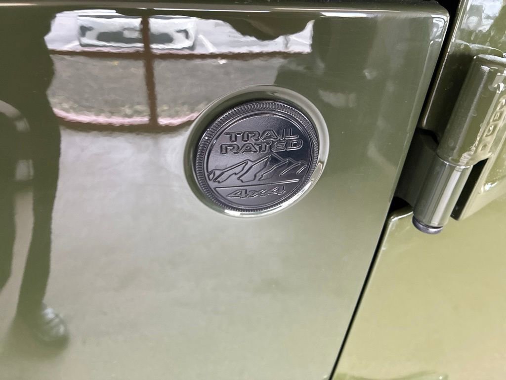 Used 2021 Jeep Wrangler Unlimited Sport AWD/4WD image 7