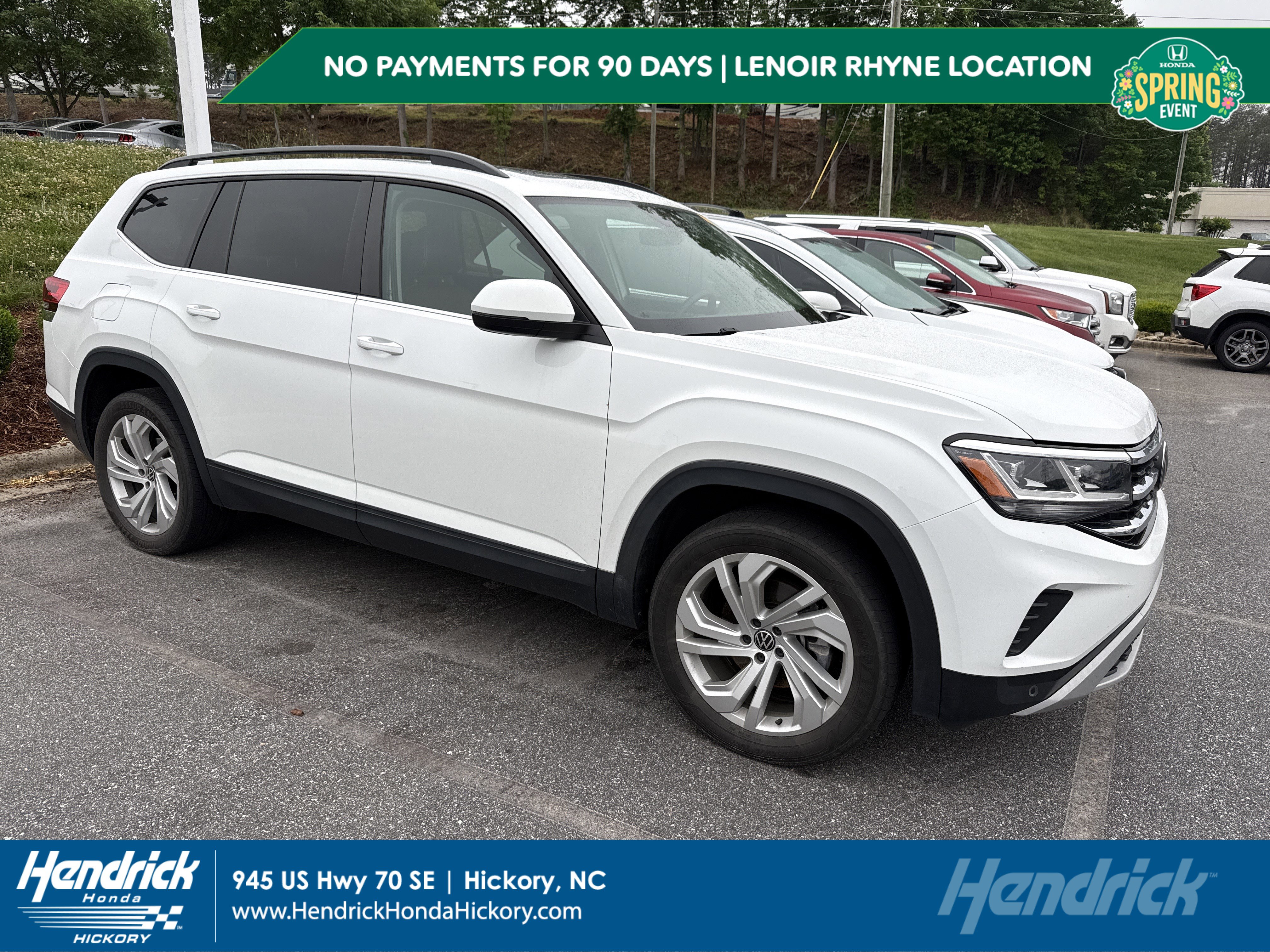 Used 2022 Volkswagen Atlas SE w/ Panoramic Sunroof Package