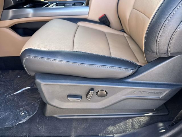 New 2026 Ford F350 Lariat w/ Lariat Ultimate Package image 18