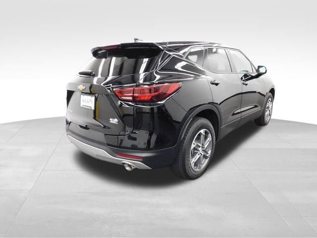 Used 2025 Chevrolet Blazer LT image 10
