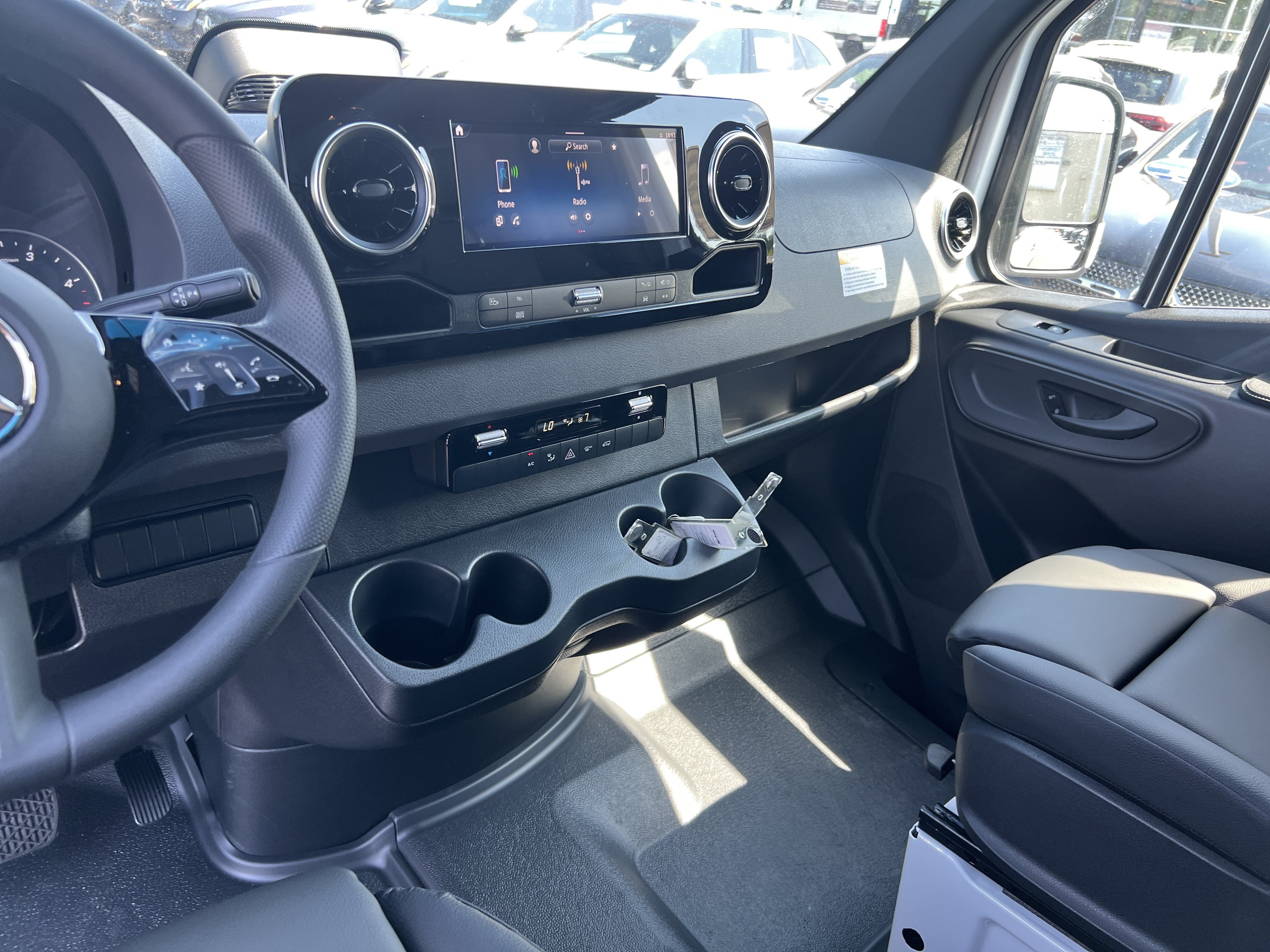 New 2026 Mercedes-Benz Sprinter 2500 image 17