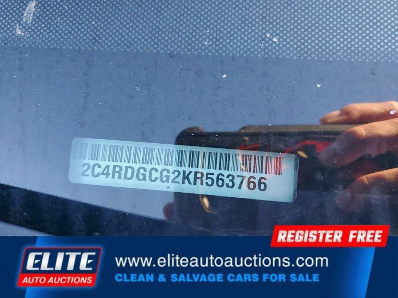 Used 2019 Dodge Grand Caravan SXT image 26