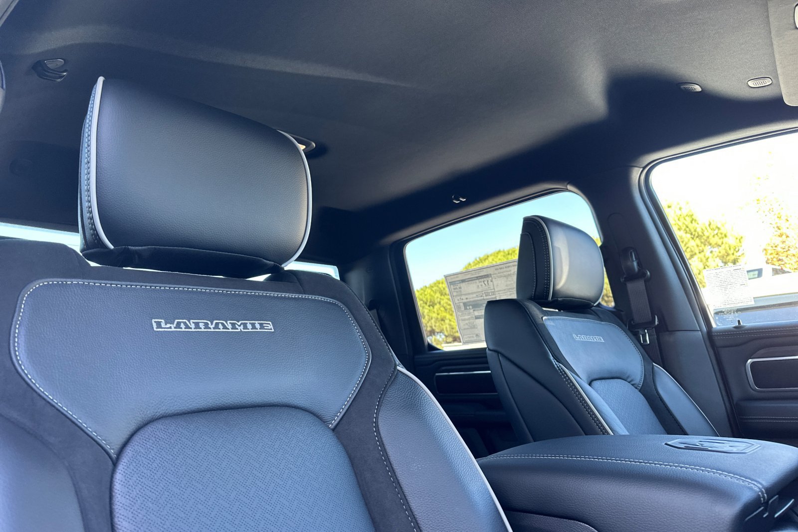 New 2027 RAM 1500 Laramie AWD/4WD image 16