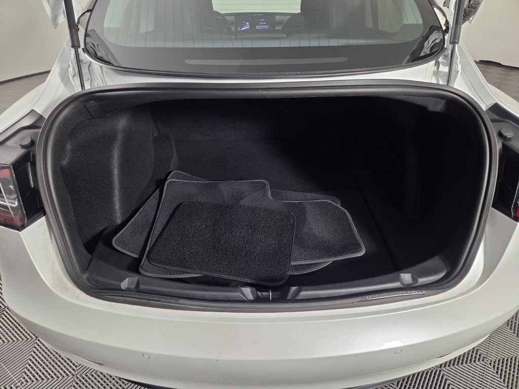Used 2020 Tesla Model 3 Standard Range Plus RWD image 25