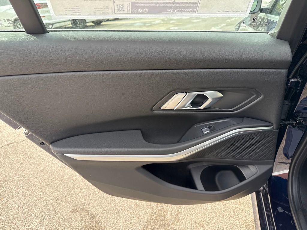 Used 2026 BMW 330i xDrive Sedan w/ Premium Package image 24