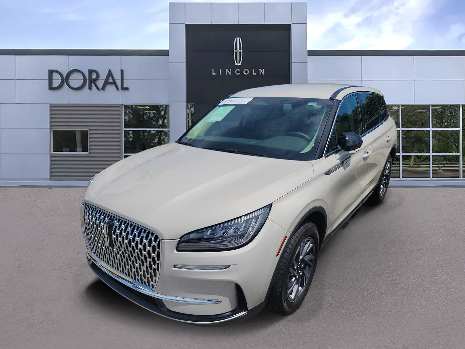 Certified 2024 Lincoln Corsair FWD video 1