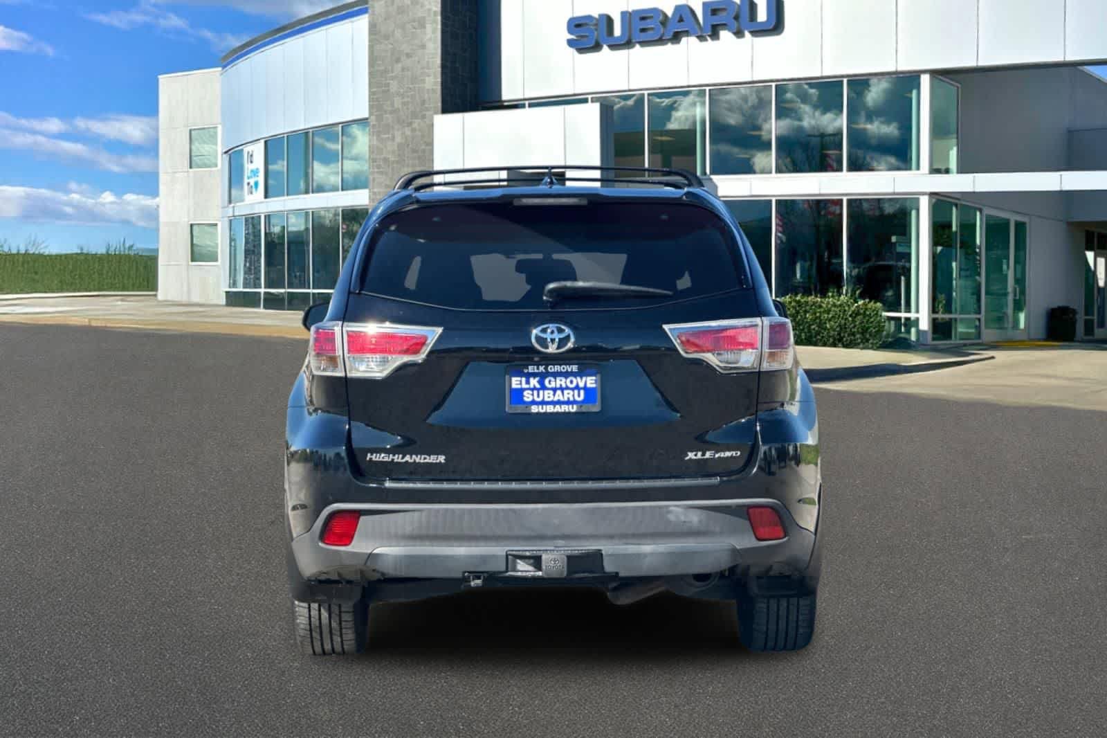Used 2016 Toyota Highlander XLE image 7