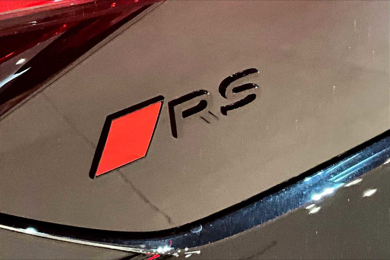 New 2026 Audi RS e-tron GT performance image 15
