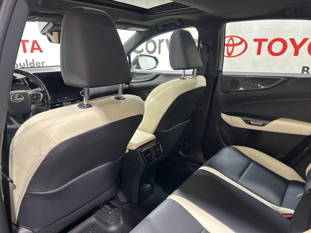 Used 2022 Lexus NX 350 AWD image 19