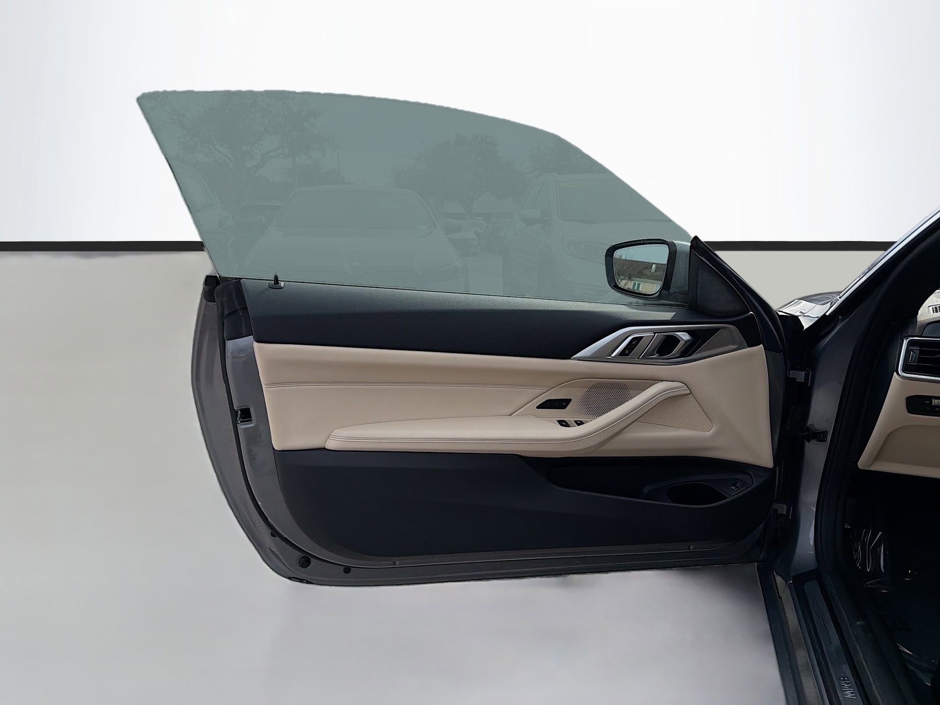 Used 2023 BMW 430i Convertible w/ Convenience Package image 22