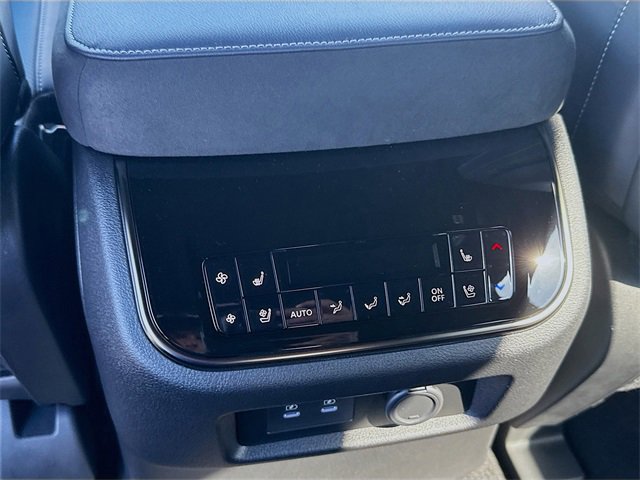 New 2026 INFINITI QX80 4WD image 19