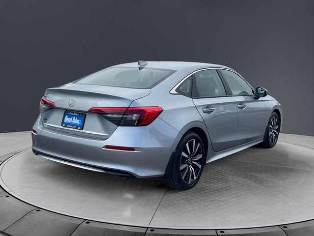 Used 2023 Honda Civic EX image 5