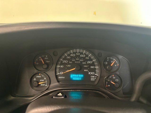 Used 2003 Chevrolet Express 1500 w/ Preferred Equipment Group 3 image 16