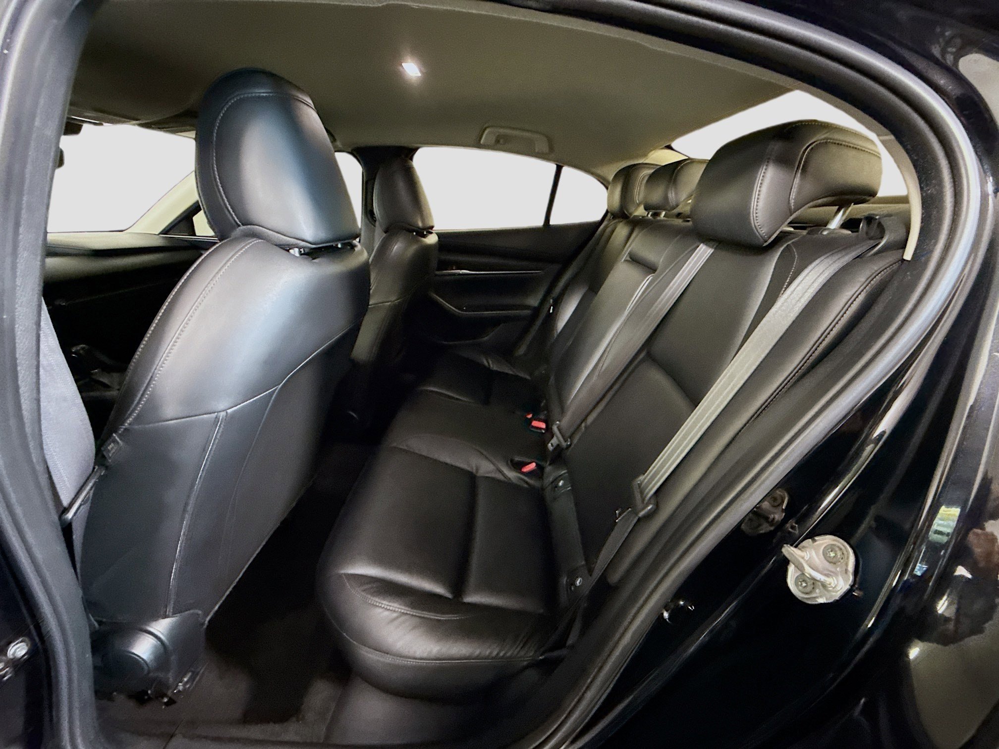 Used 2020 MAZDA MAZDA3 Sedan w/ Select Package image 25