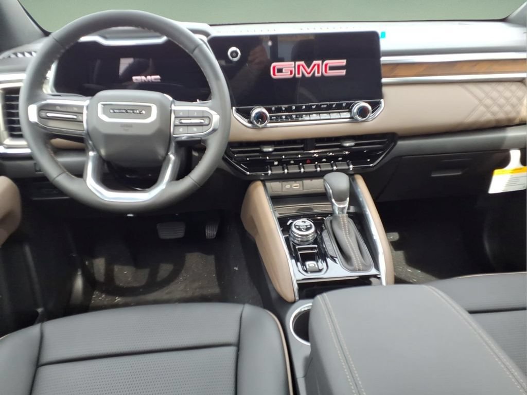 New 2026 GMC Canyon Denali AWD/4WD image 9