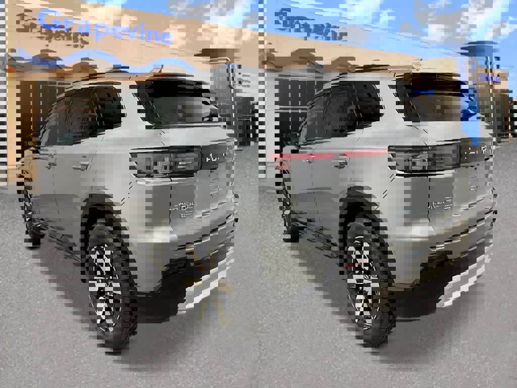 New 2025 Honda Prologue Touring image 3