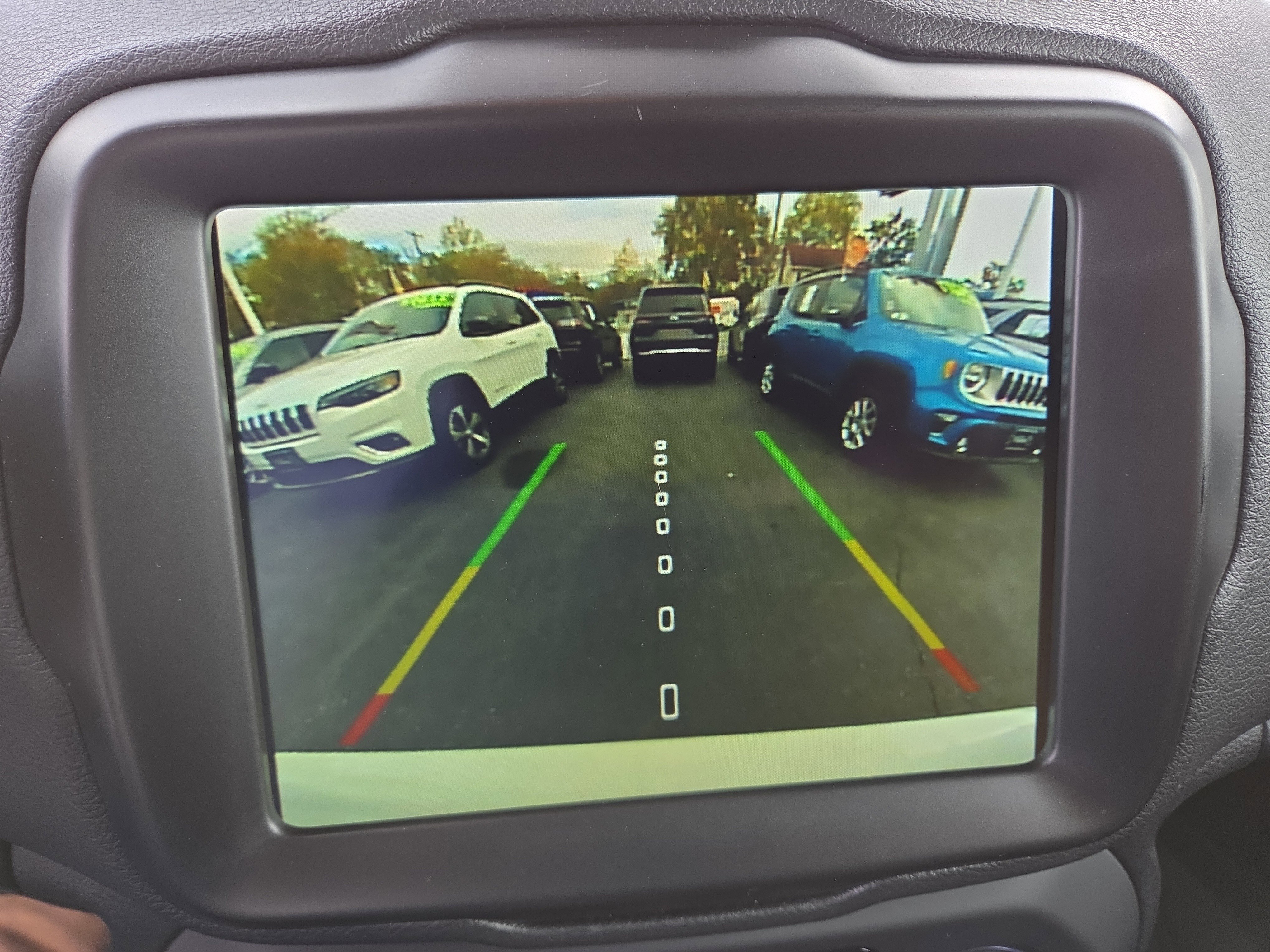Certified 2023 Jeep Renegade Latitude AWD/4WD image 26