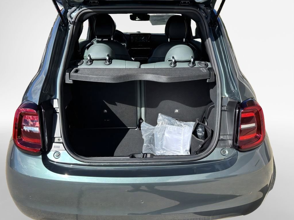 New 2025 FIAT 500 e FWD image 34