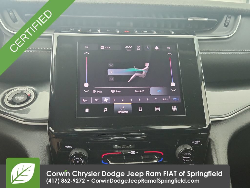 Used 2023 Jeep Grand Cherokee Laredo AWD/4WD image 25