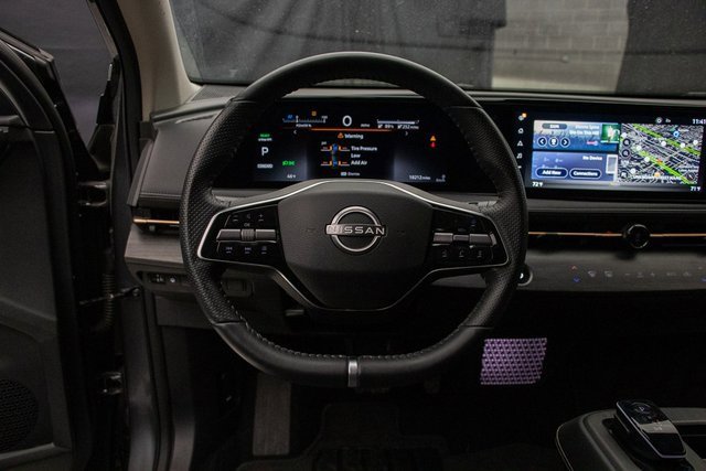 Used 2023 Nissan Ariya FWD image 23
