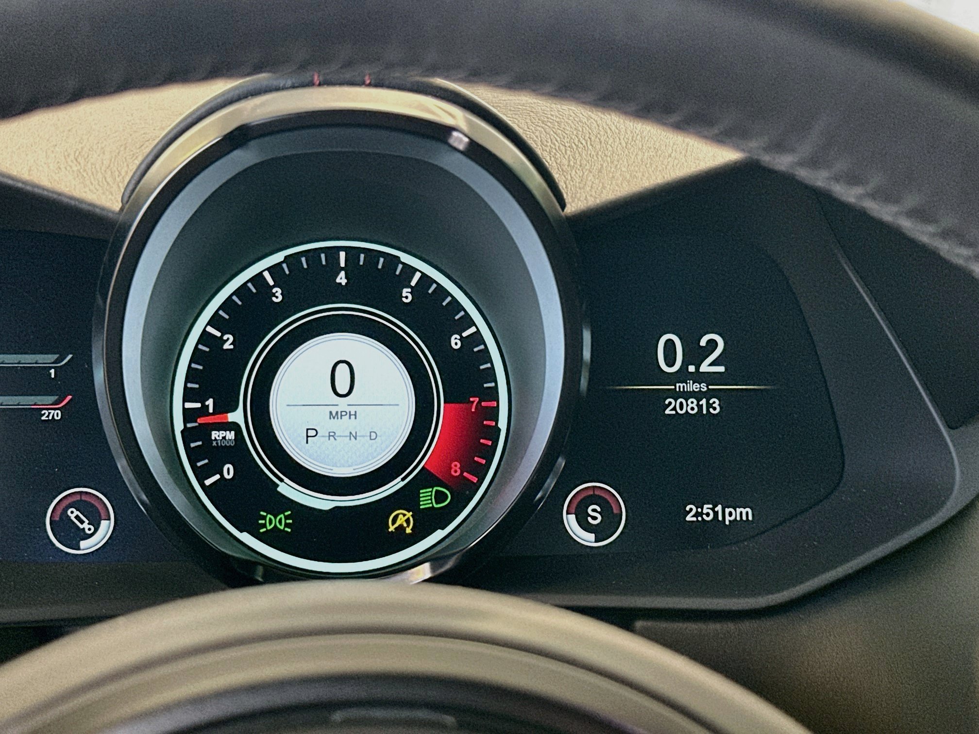 Used 2019 Aston Martin V8 Vantage Coupe RWD image 11