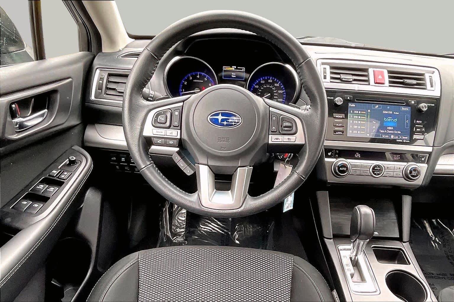 Used 2017 Subaru Outback 2.5i Premium AWD/4WD image 6